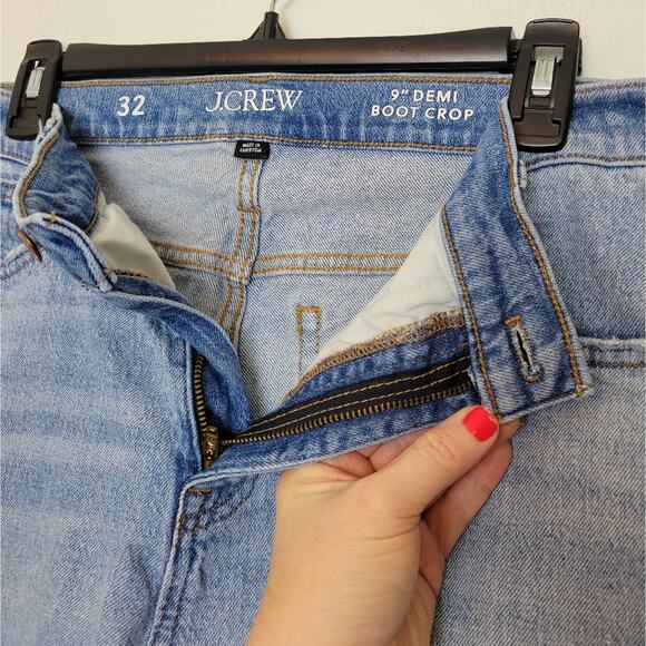 J CREW 9" Demi-Boot Crop Jean High Rise Plus Size 32 - Picture 4 of 10